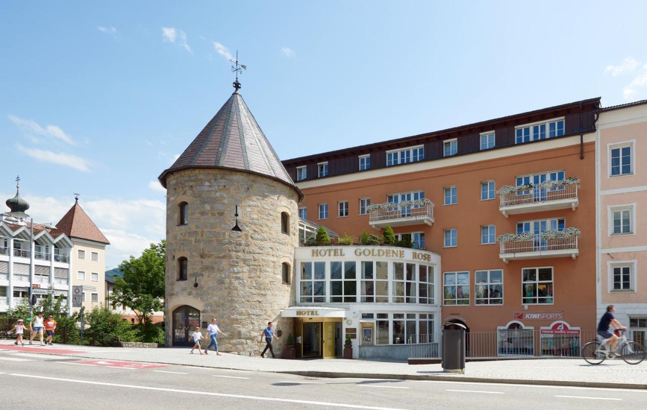 Hotel Goldene Rose Brunico Luaran gambar